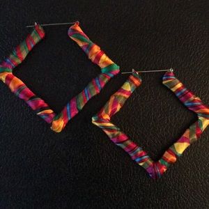 Multicolored earrings